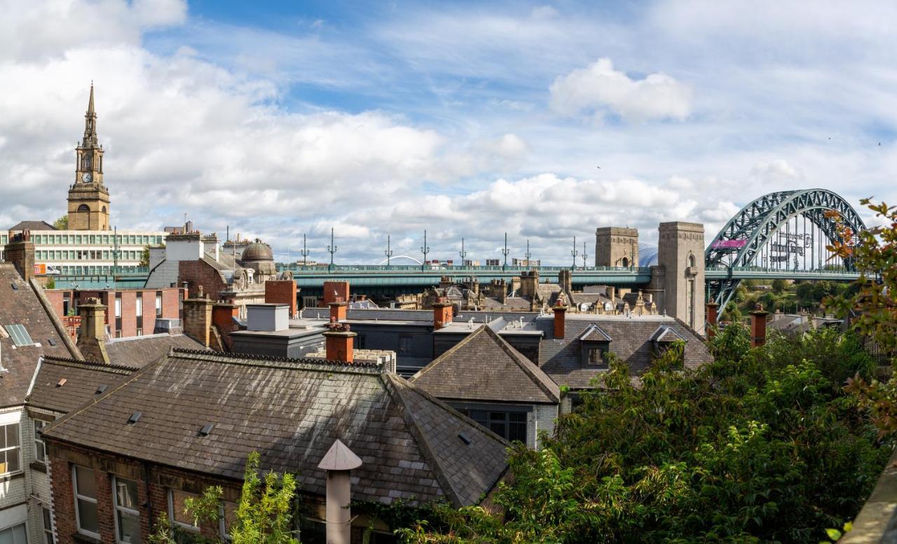 Newcastle City Centre Spacious Town House Free Parking And Wifi Luaran gambar