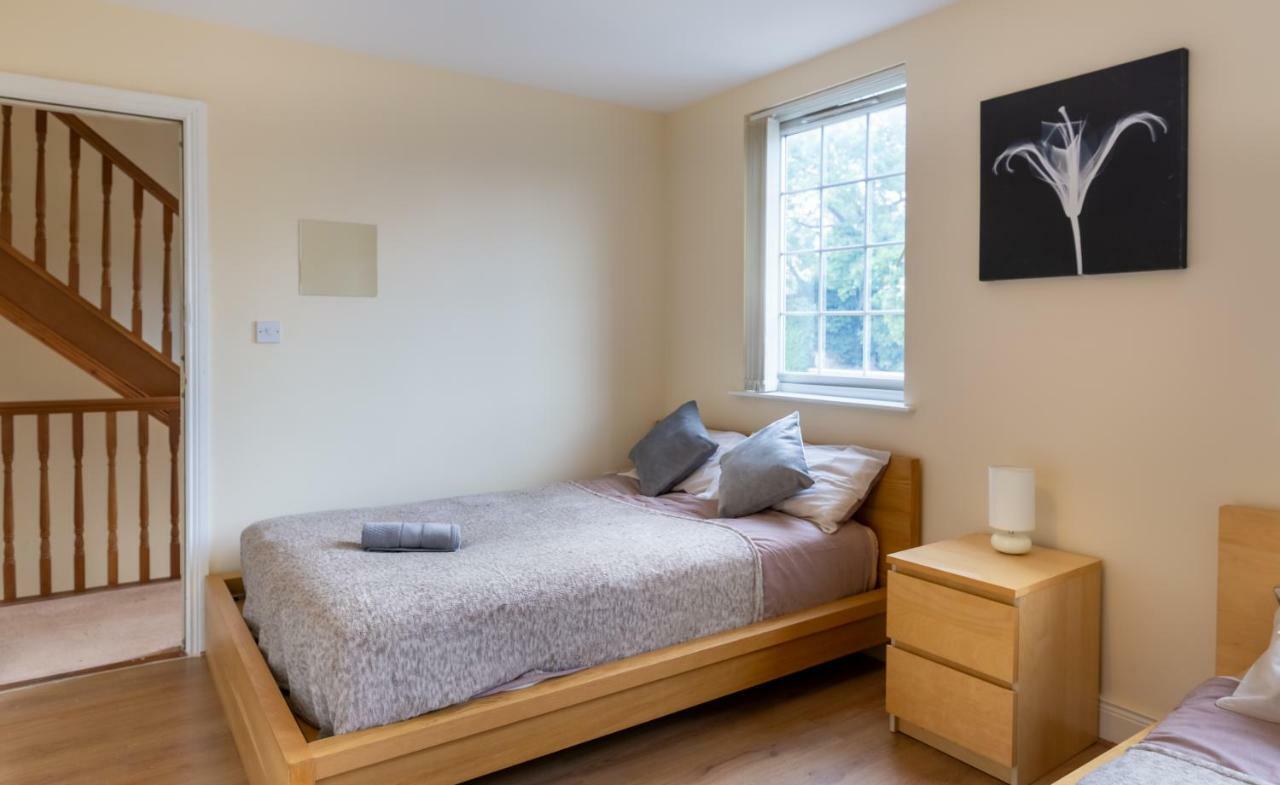 Newcastle City Centre Spacious Town House Free Parking And Wifi Luaran gambar