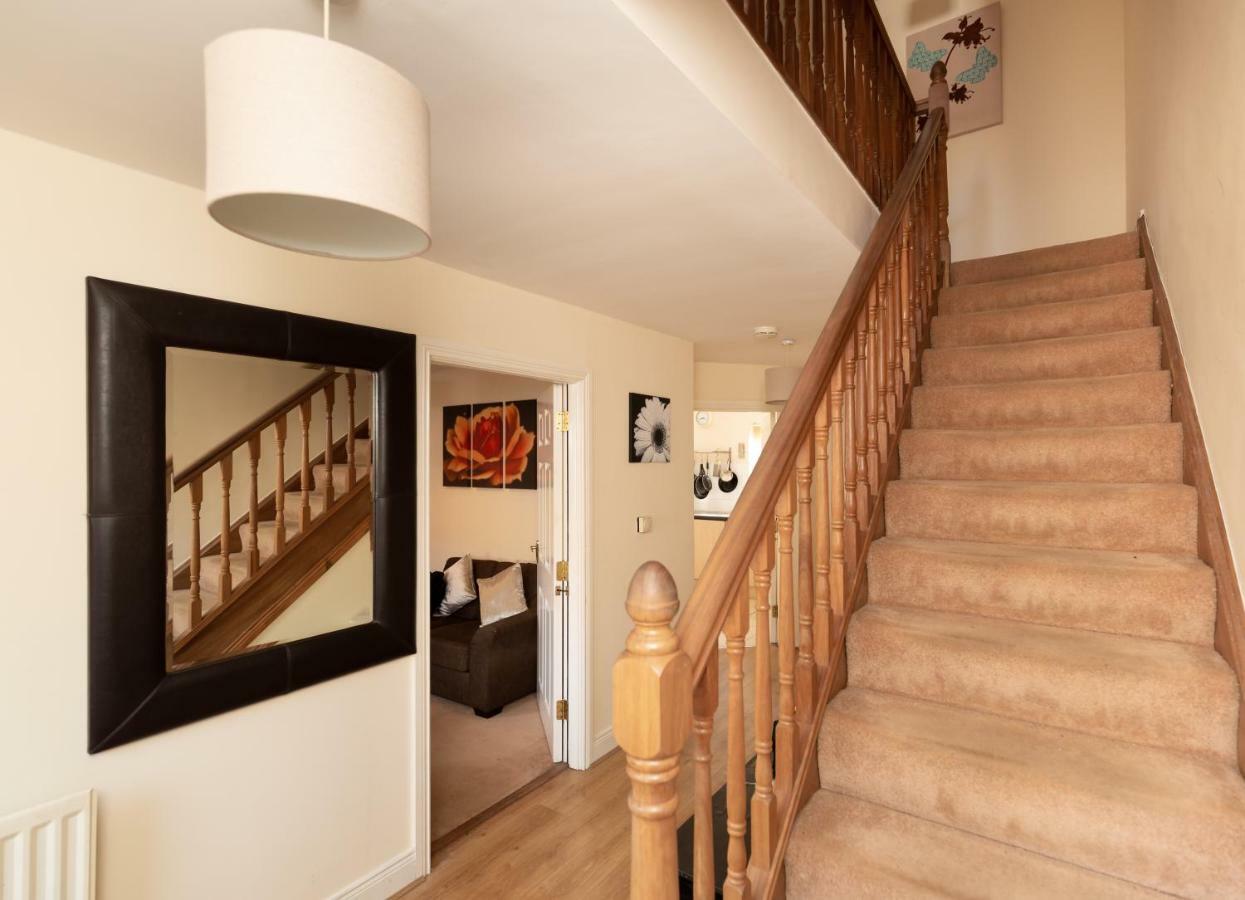 Newcastle City Centre Spacious Town House Free Parking And Wifi Luaran gambar